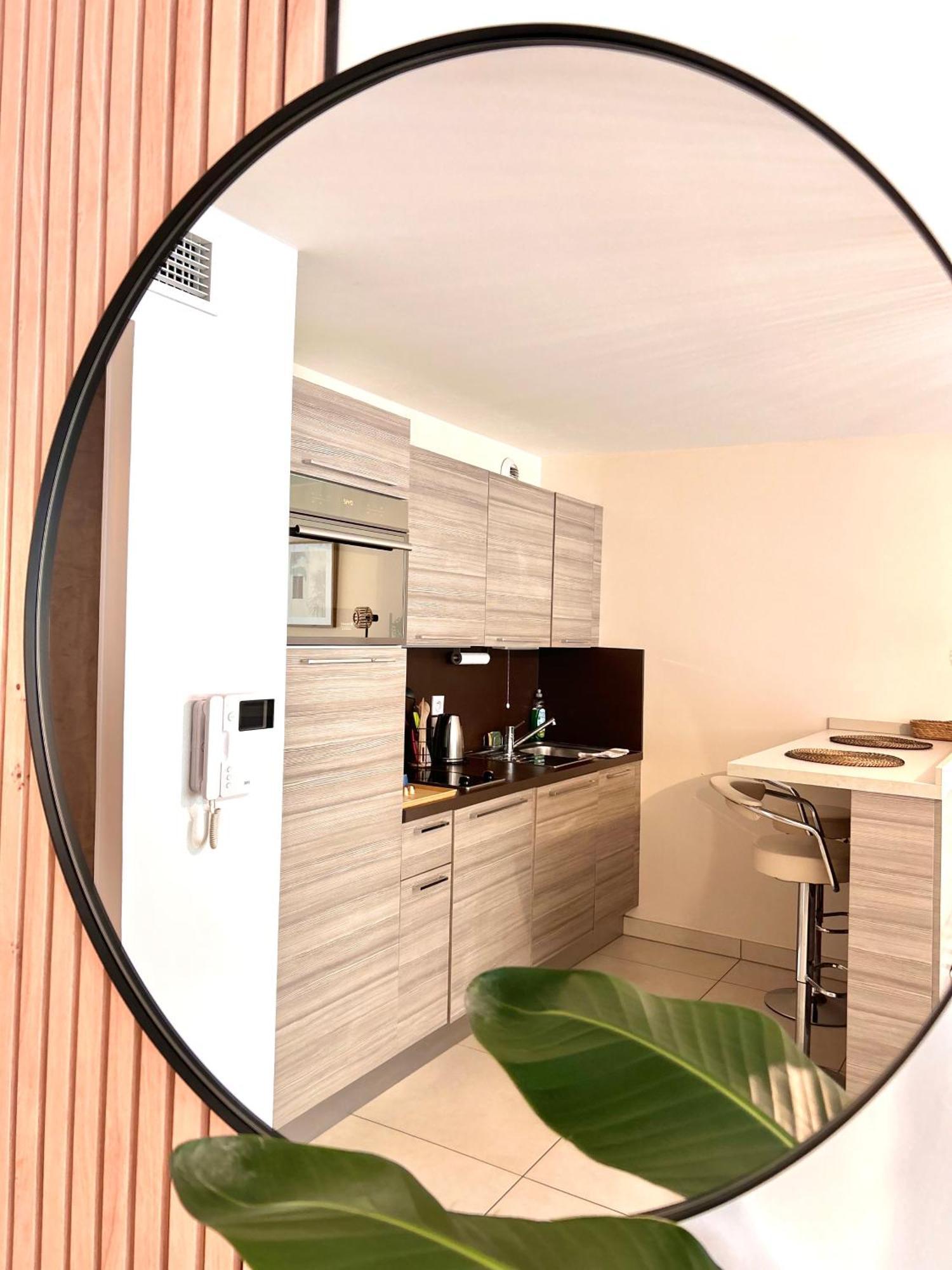 Studio Neuf - Portes De Monaco - Confort - Wifi - Clim Εξωτερικό φωτογραφία